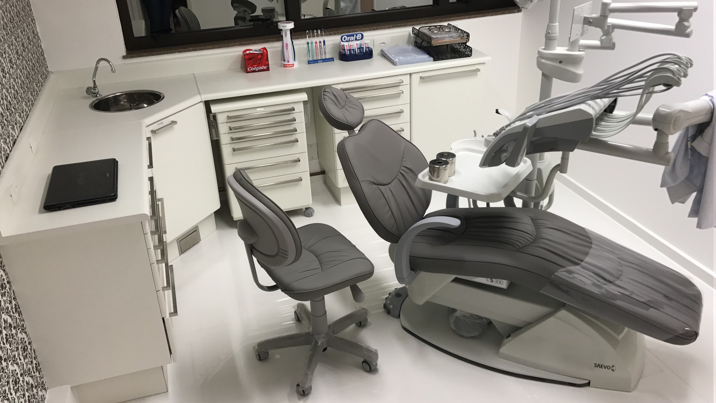 Consultório odontológico equipado da GSS